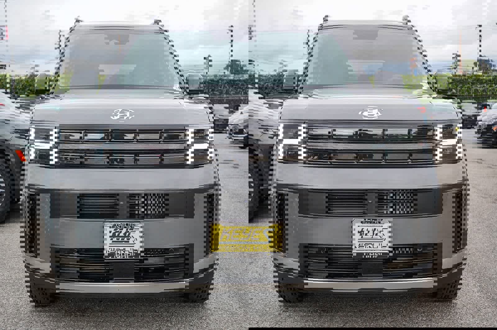 Used 2024 Hyundai Santa Fe Limited image 2