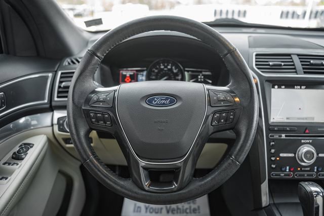Used 2017 Ford Explorer Limited AWD/4WD image 36