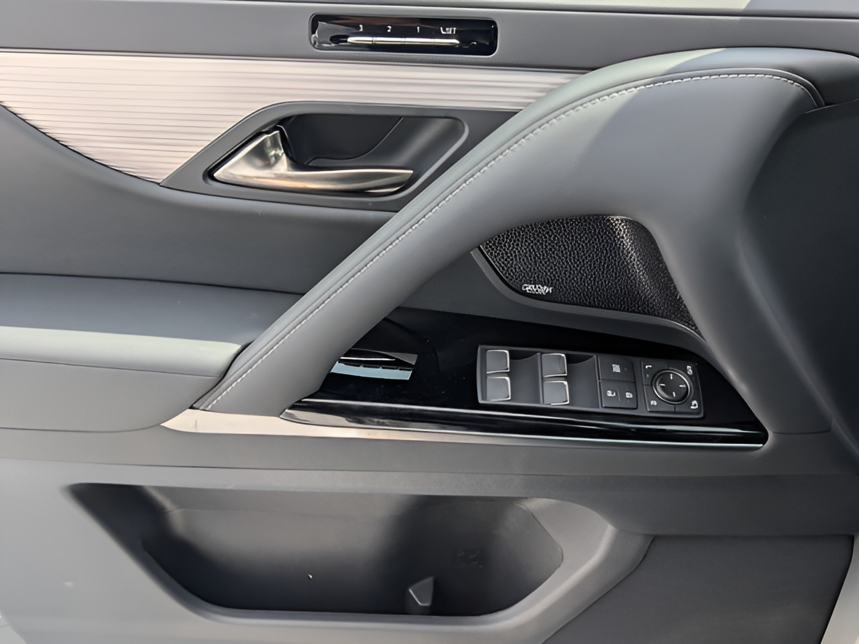 New 2026 Lexus LX 700h F Sport AWD/4WD image 31