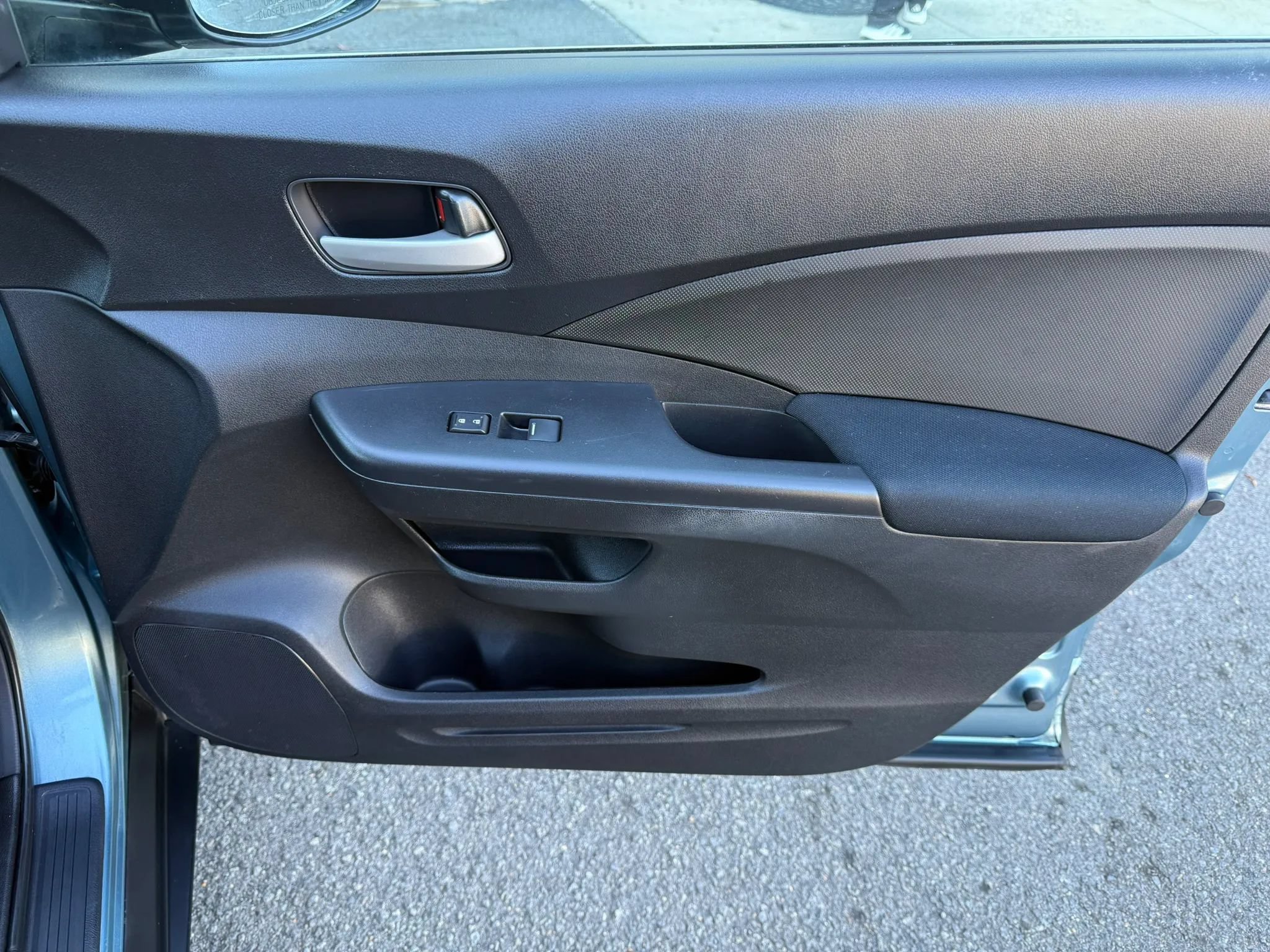 Used 2013 Honda CR-V LX image 18