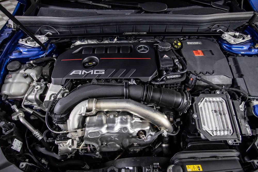 Used 2025 Mercedes-Benz GLB 35 AMG 4MATIC image 50