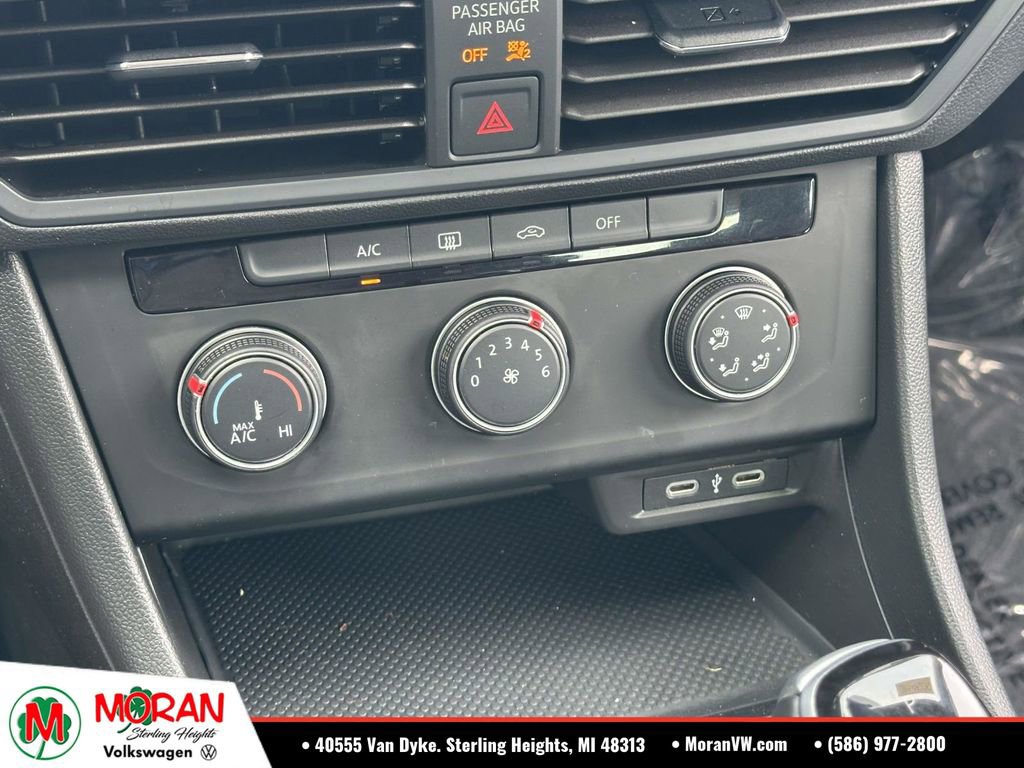 Certified 2024 Volkswagen Jetta S FWD image 25