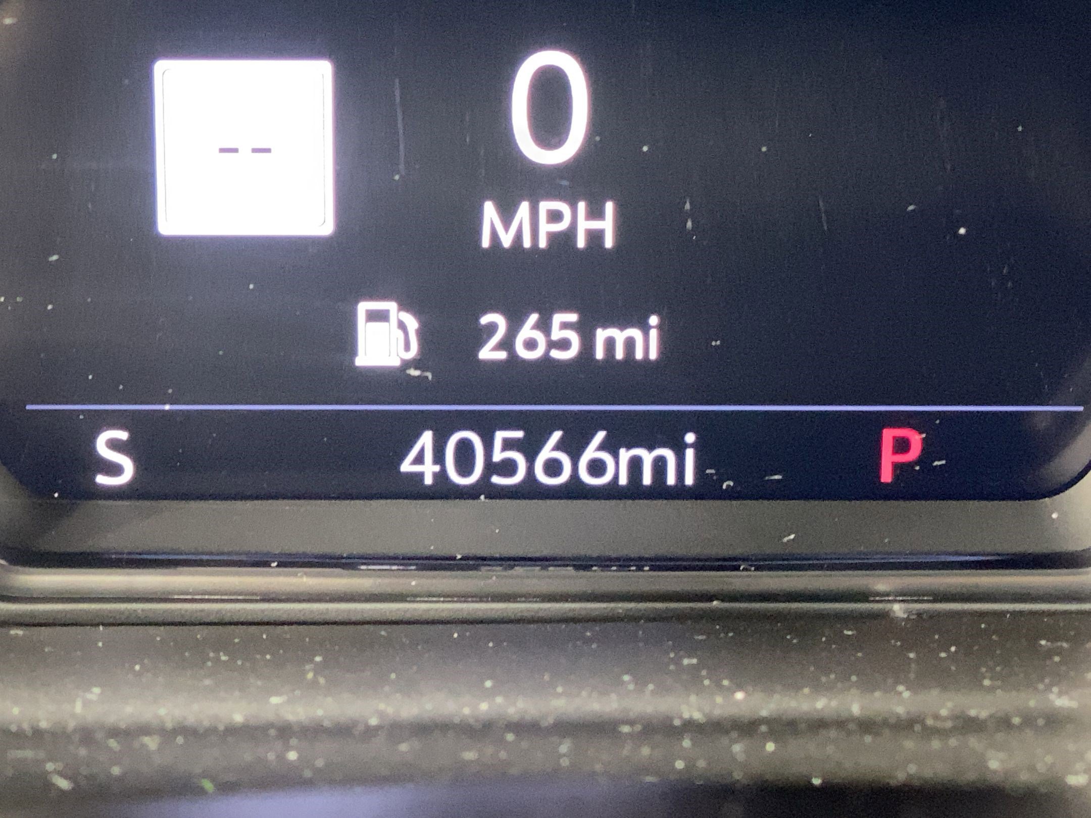 Used 2021 GMC Yukon Denali w/ Denali Premium Package image 27