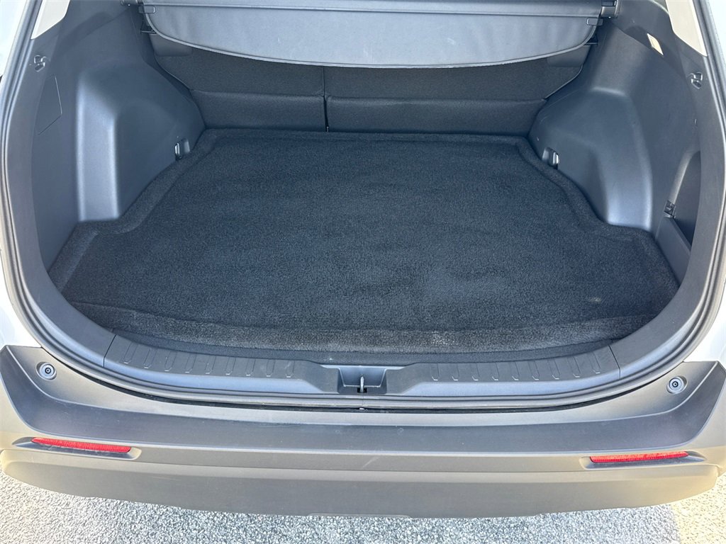 Used 2024 Toyota RAV4 XLE image 18