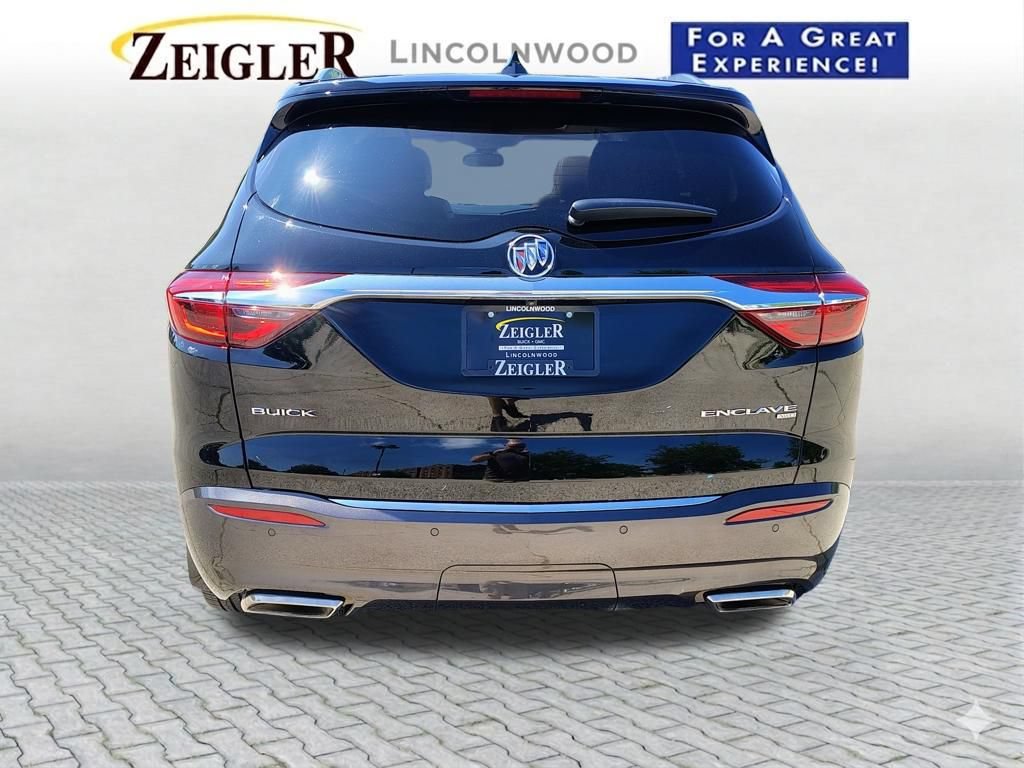 Certified 2018 Buick Enclave Essence AWD/4WD image 9