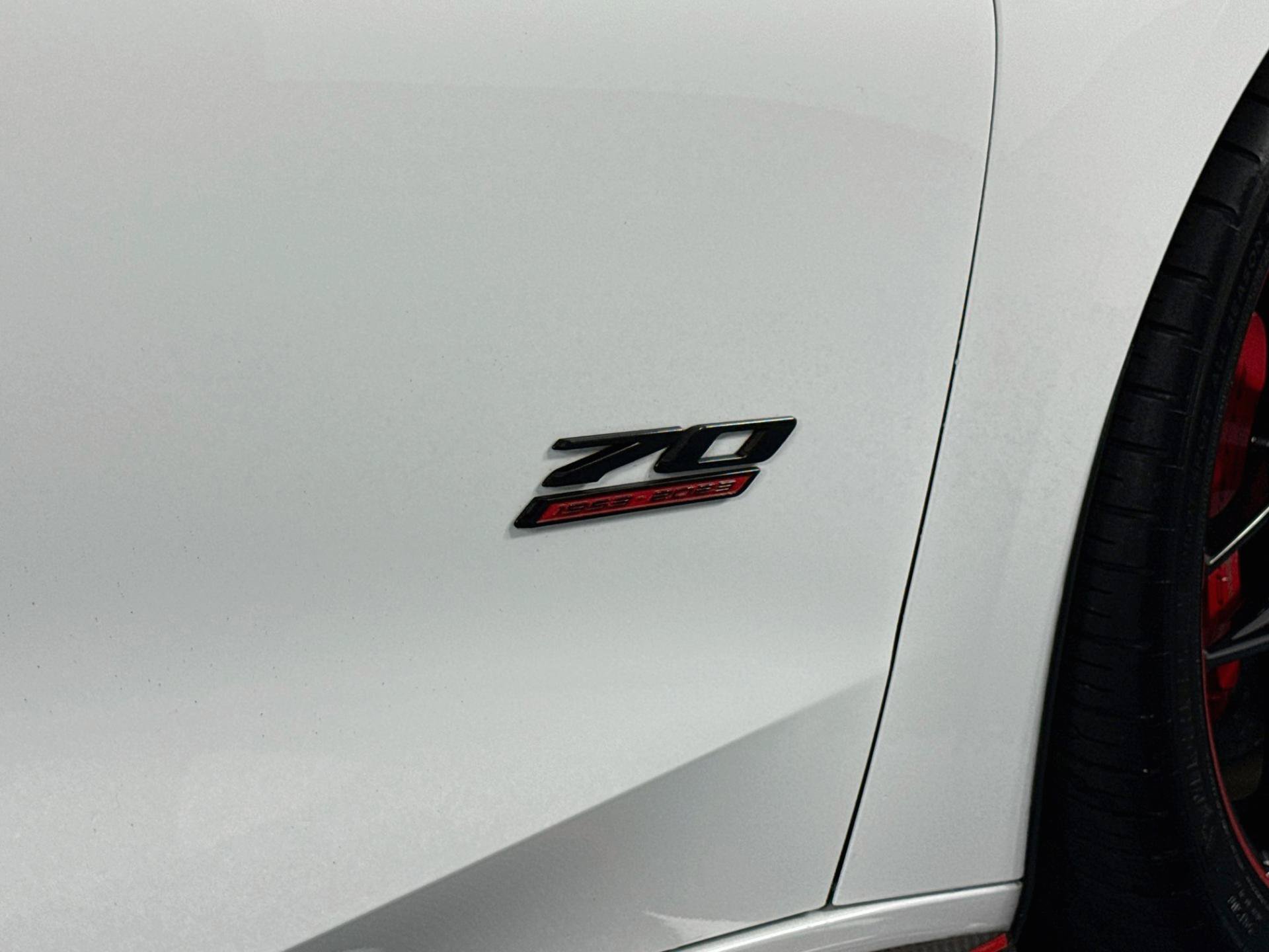 Used 2025 Chevrolet Corvette Z06 w/ Z07 Performance Package RWD image 61