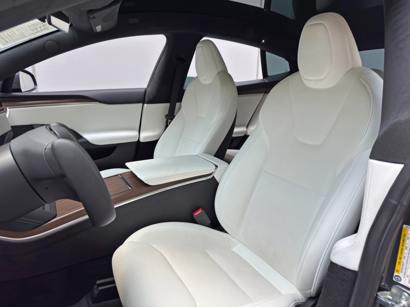 Used 2022 Tesla Model S AWD/4WD image 43