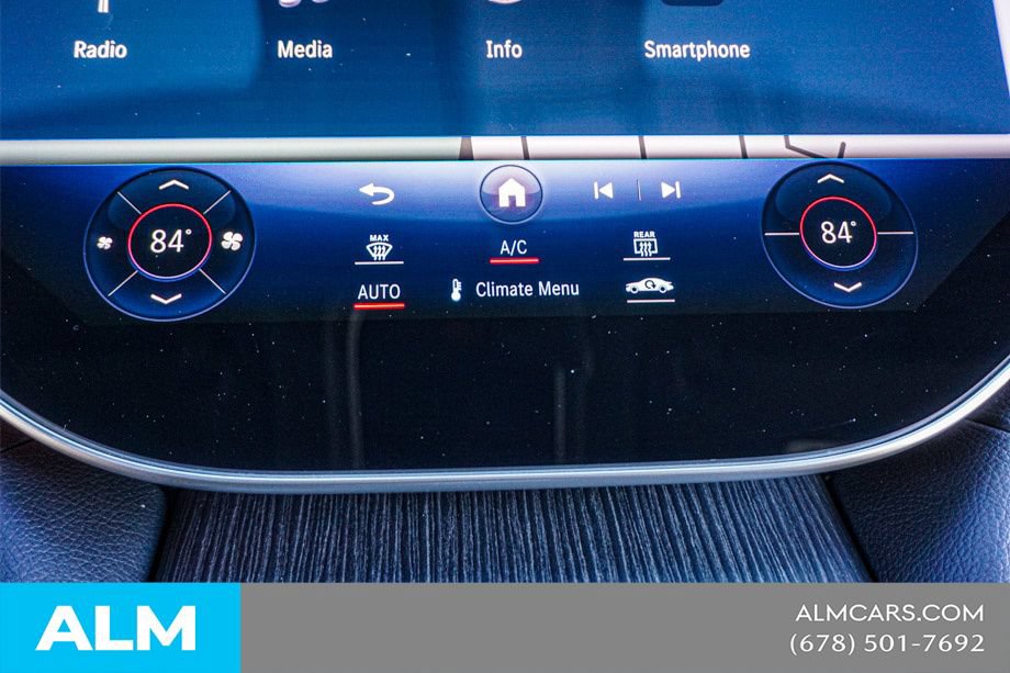 Used 2022 Mercedes-Benz EQS 580 4MATIC Sedan image 39