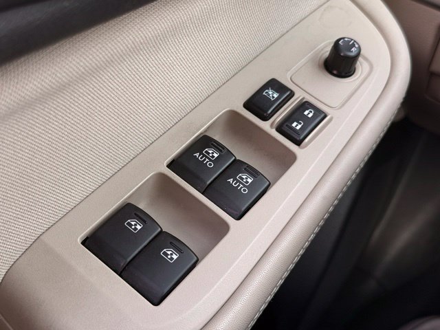 Used 2016 Subaru Outback 2.5i Premium AWD/4WD image 17
