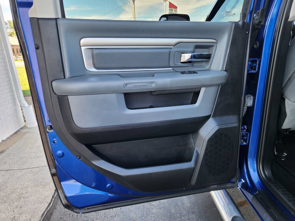 Used 2016 RAM 2500 Big Horn AWD/4WD image 18