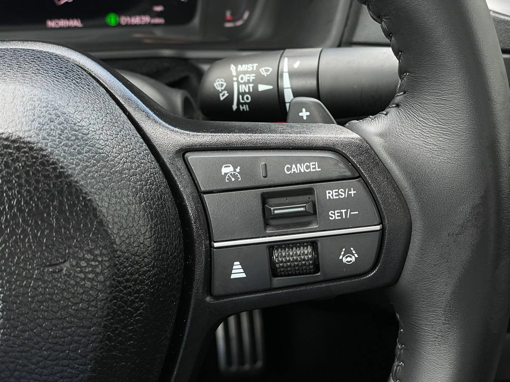 Certified 2025 Honda Accord Sport image 14