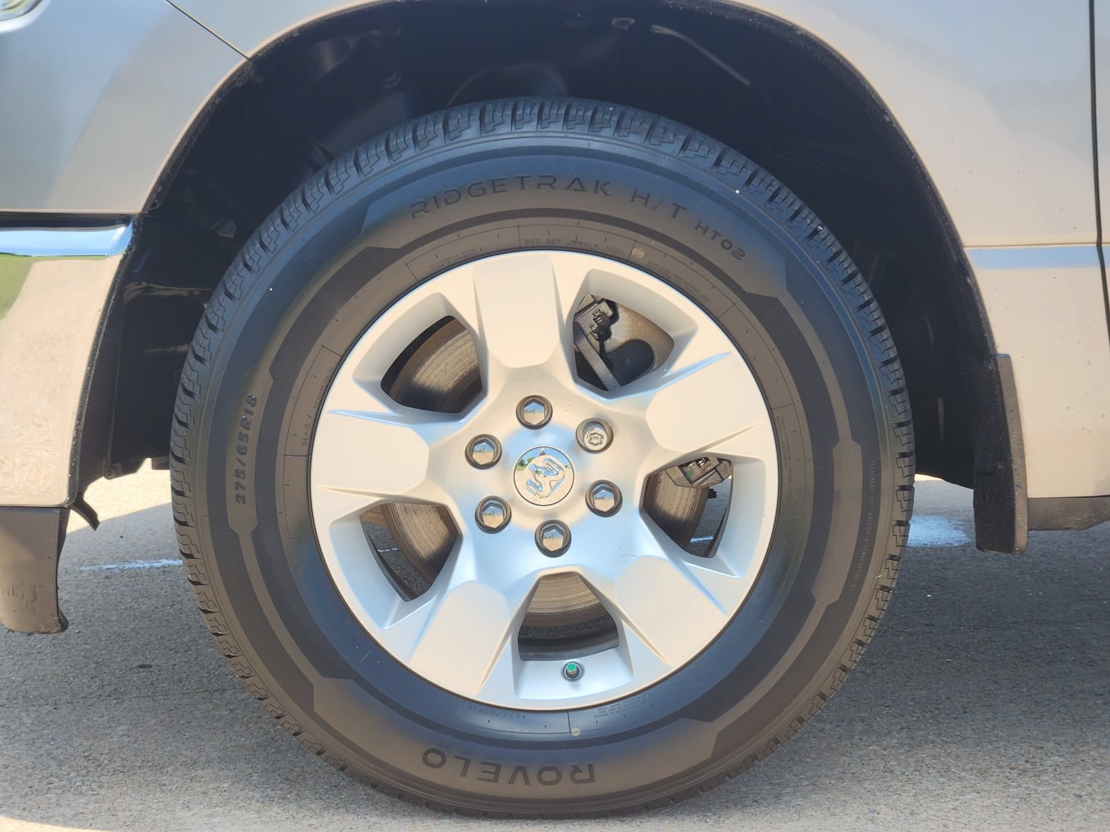 Used 2020 RAM 1500 Big Horn RWD image 14