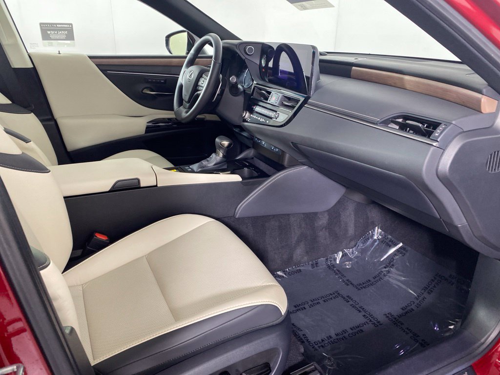 Certified 2024 Lexus ES 300h w/ Premium Package FWD image 34