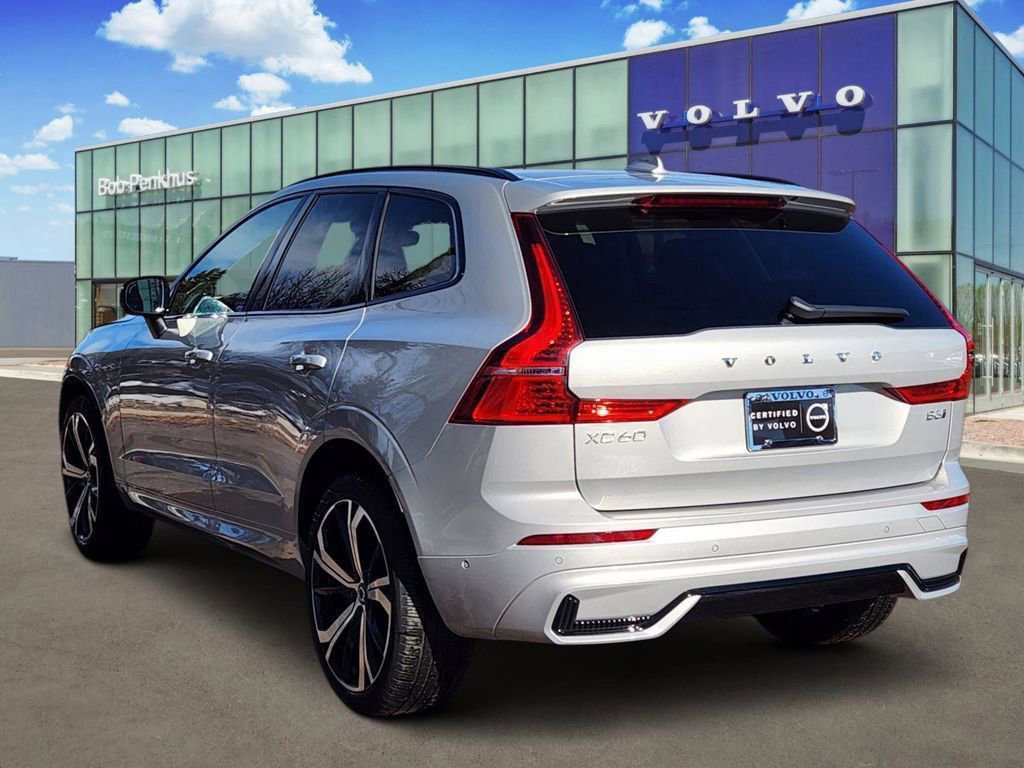 Used 2023 Volvo XC60 B6 Ultimate w/ Climate Package image 30