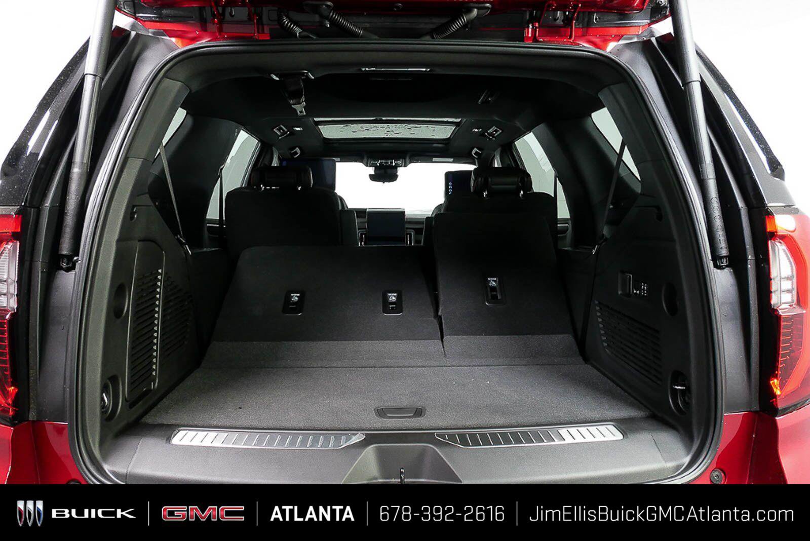 New 2026 GMC Yukon AT4 w/ AT4 Premium Plus Package AWD/4WD image 33