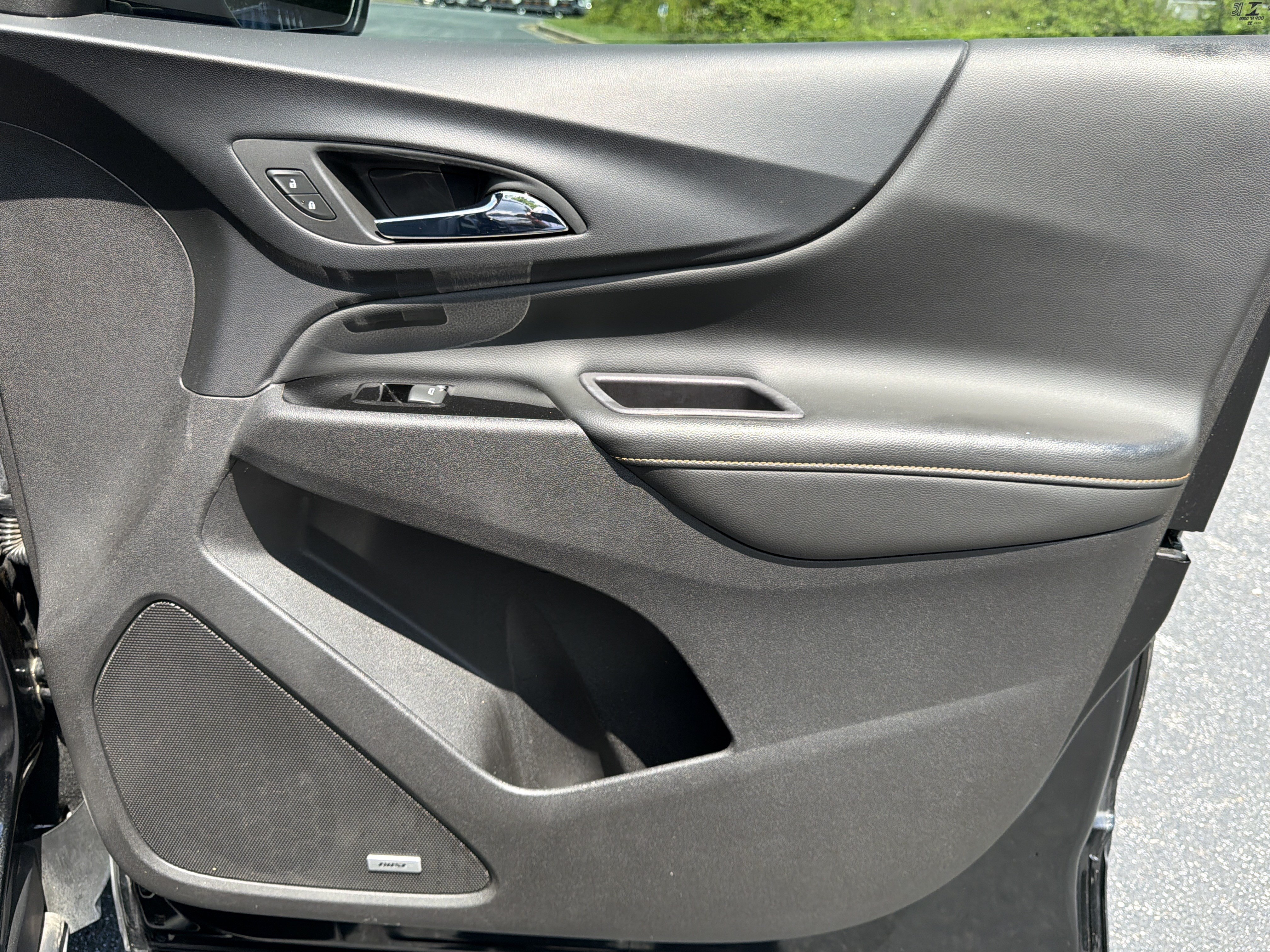 Used 2022 Chevrolet Equinox Premier FWD image 14