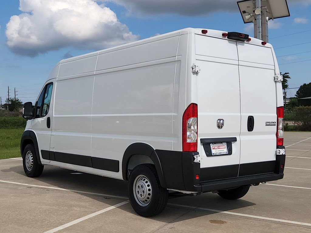Used 2026 RAM ProMaster 2500 w/ Convenience Group FWD image 7
