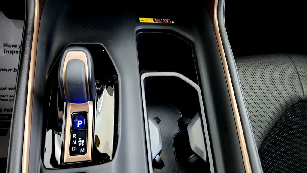 Certified 2025 Toyota Grand Highlander AWD Hybrid image 39