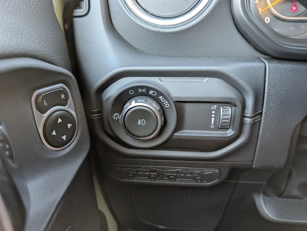 New 2026 Jeep Wrangler Sahara image 36