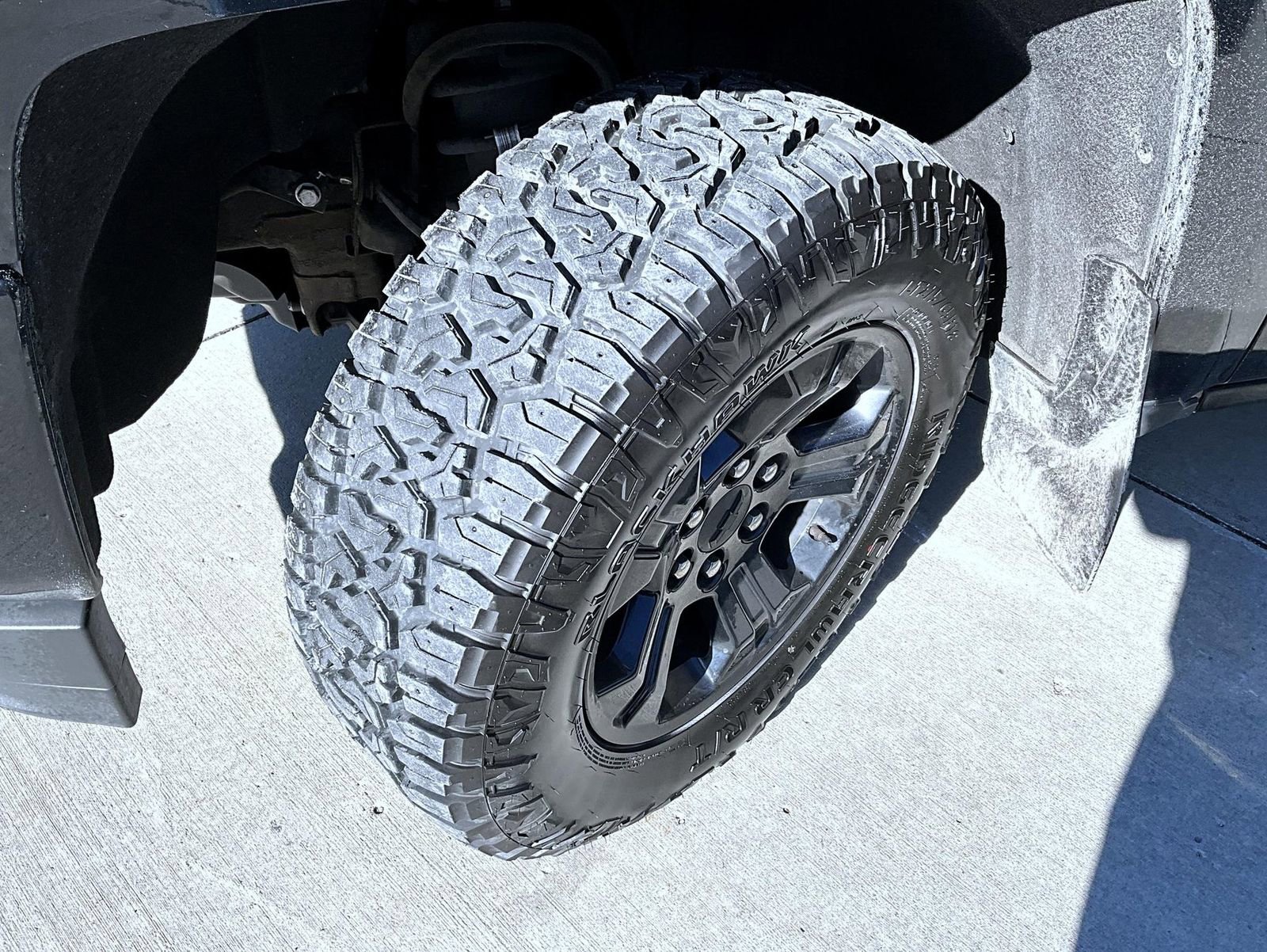 Used 2016 Chevrolet Silverado 1500 LTZ Z71 w/ LTZ Plus Package image 25