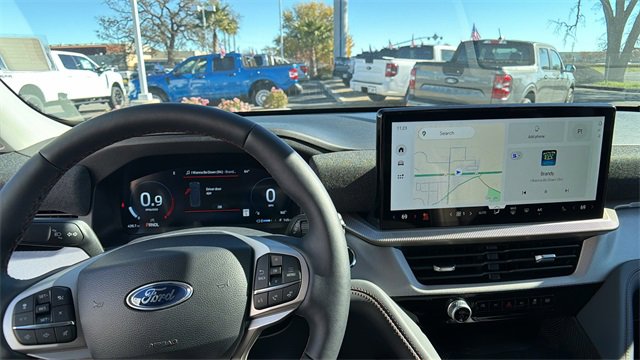 New 2025 Ford Explorer Active w/ Active Comfort Package image 9