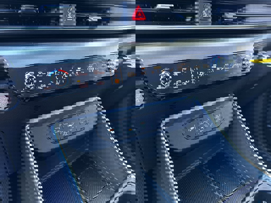 New 2026 Kia Carnival SX Prestige image 24