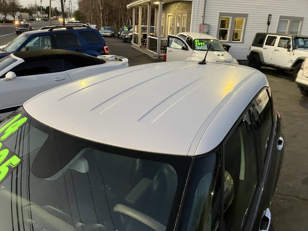 Used 2014 FIAT 500L Lounge image 12