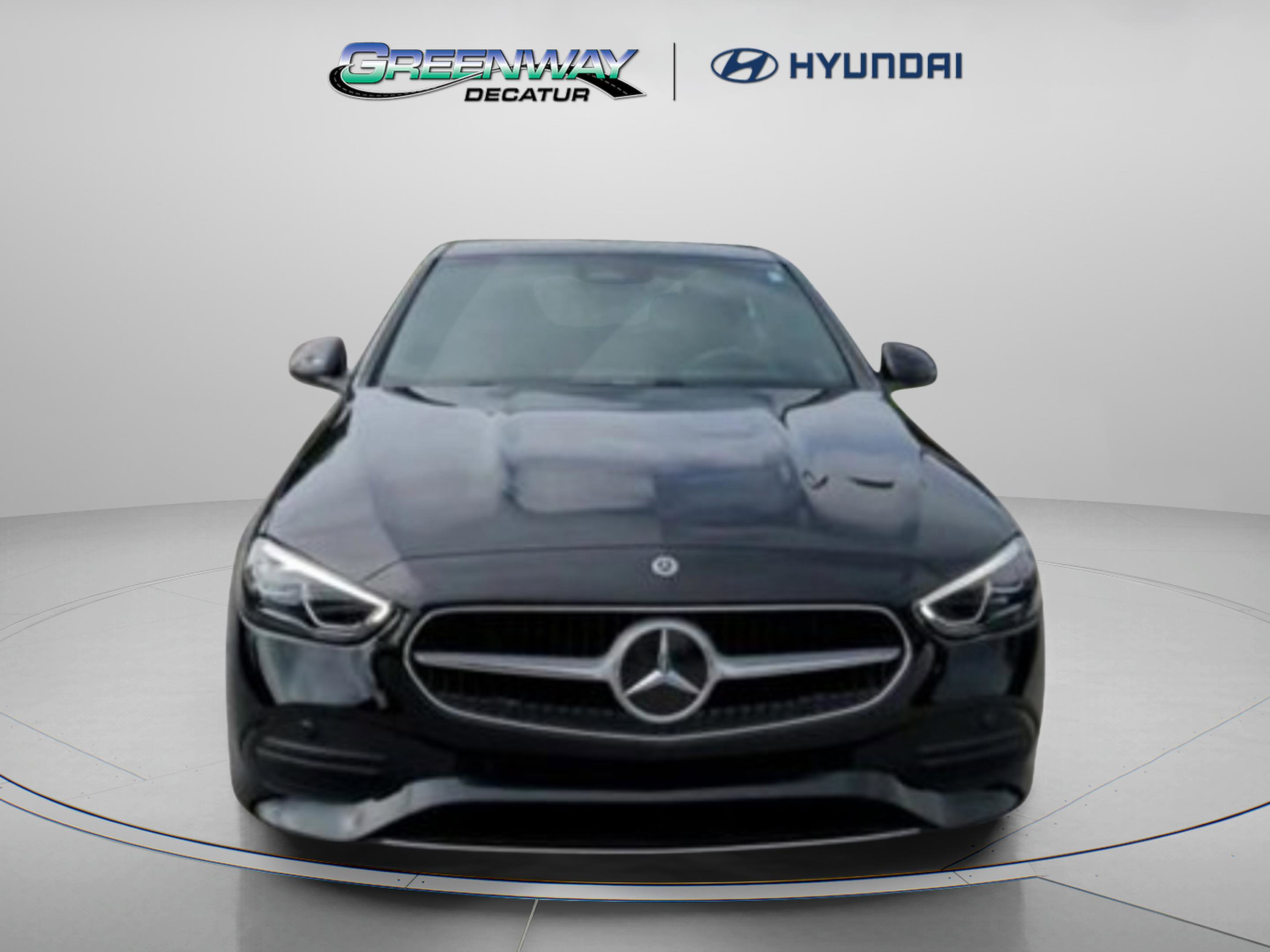 Used 2025 Mercedes-Benz C 300 Sedan image 5