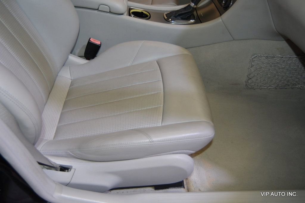 Used 2005 Mercedes-Benz C 55 AMG Sedan image 18