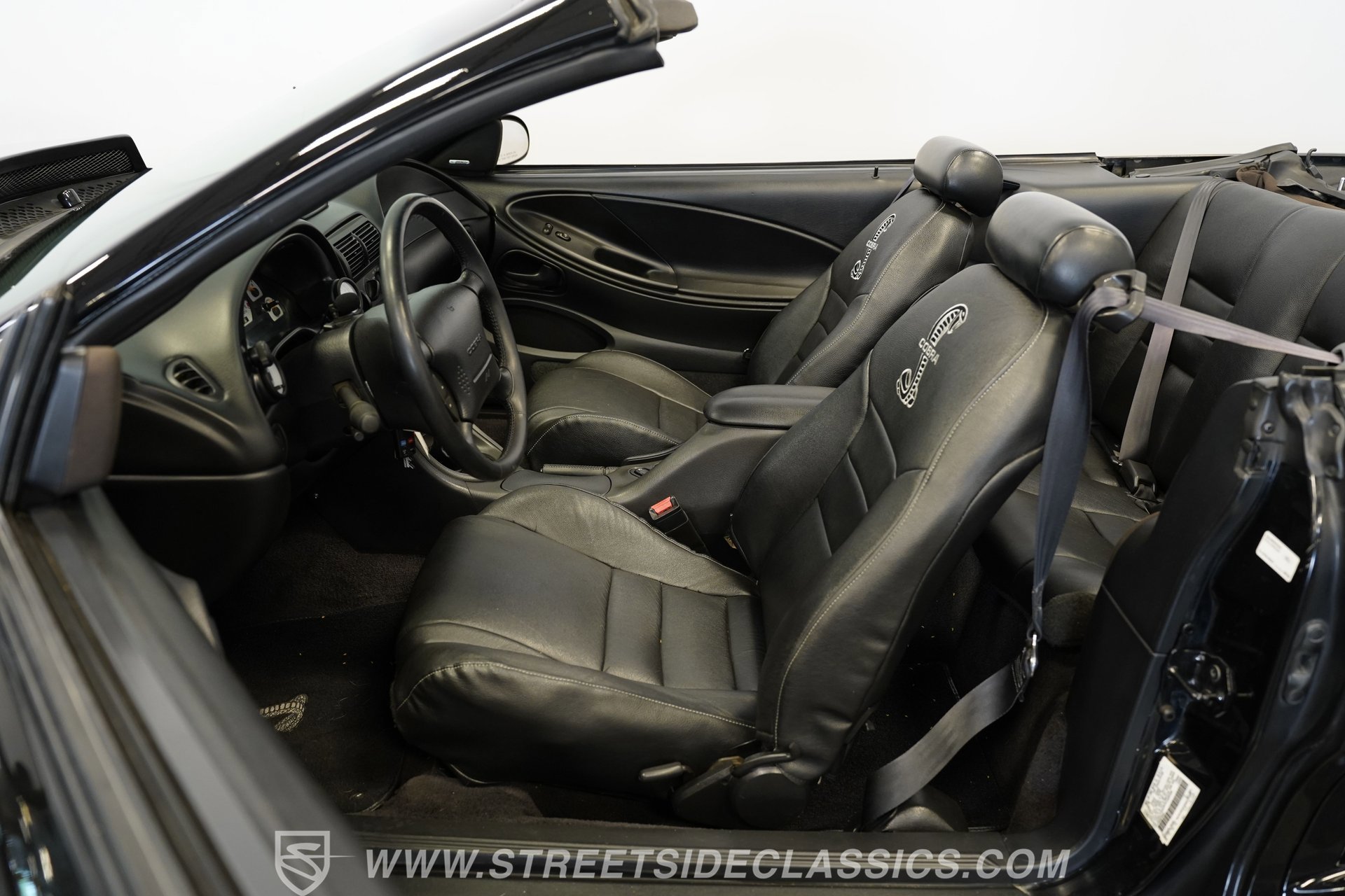Used 1996 Ford Mustang Cobra RWD image 3