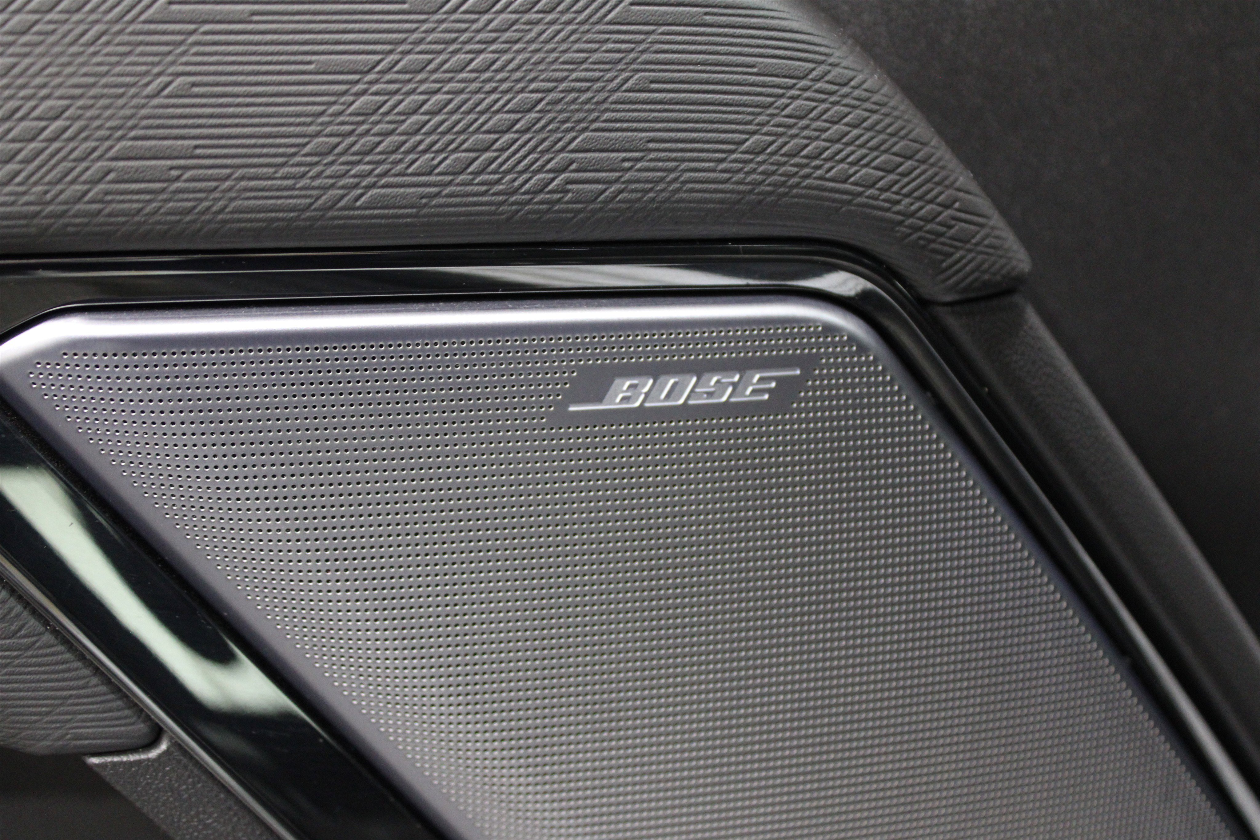 Used 2025 GMC Sierra 2500 AT4X w/ AT4X AEV Edition image 10