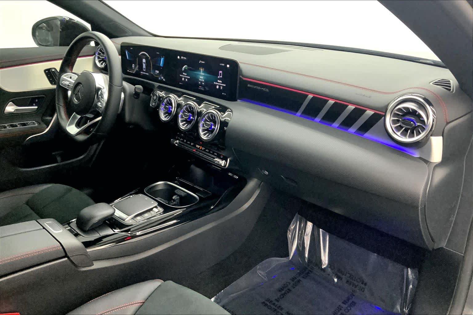 Certified 2023 Mercedes-Benz CLA 35 AMG 4MATIC image 10