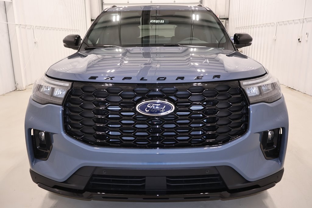 New 2026 Ford Explorer ST-Line image 4