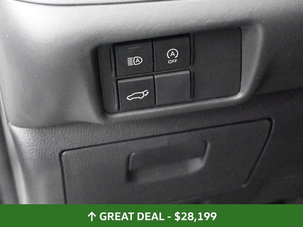 Used 2023 Toyota Highlander XLE image 30