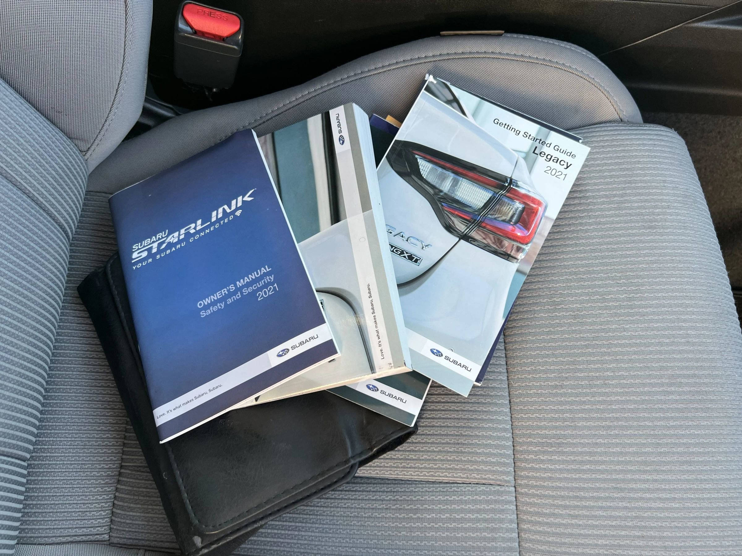Used 2021 Subaru Legacy Premium image 27