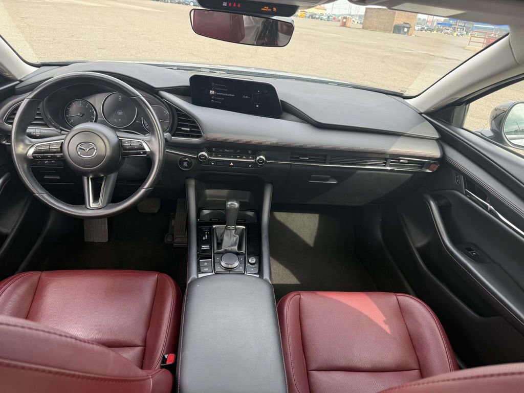 Used 2024 MAZDA MAZDA3 s image 25