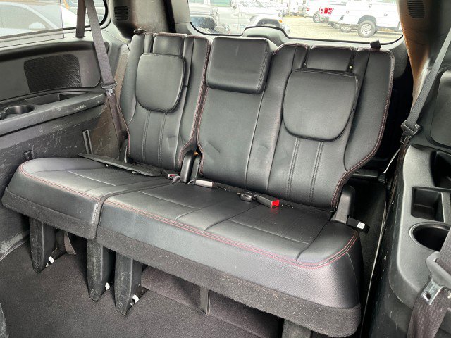 Used 2017 Dodge Grand Caravan GT image 14