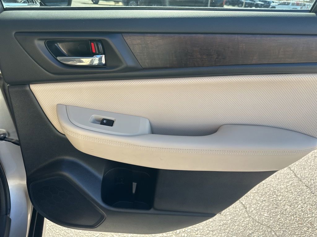 Used 2017 Subaru Outback 2.5i Limited image 29