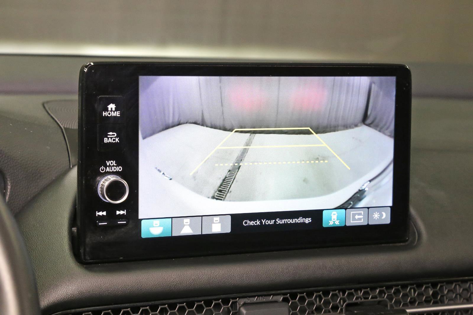 Used 2023 Honda HR-V EX-L image 10