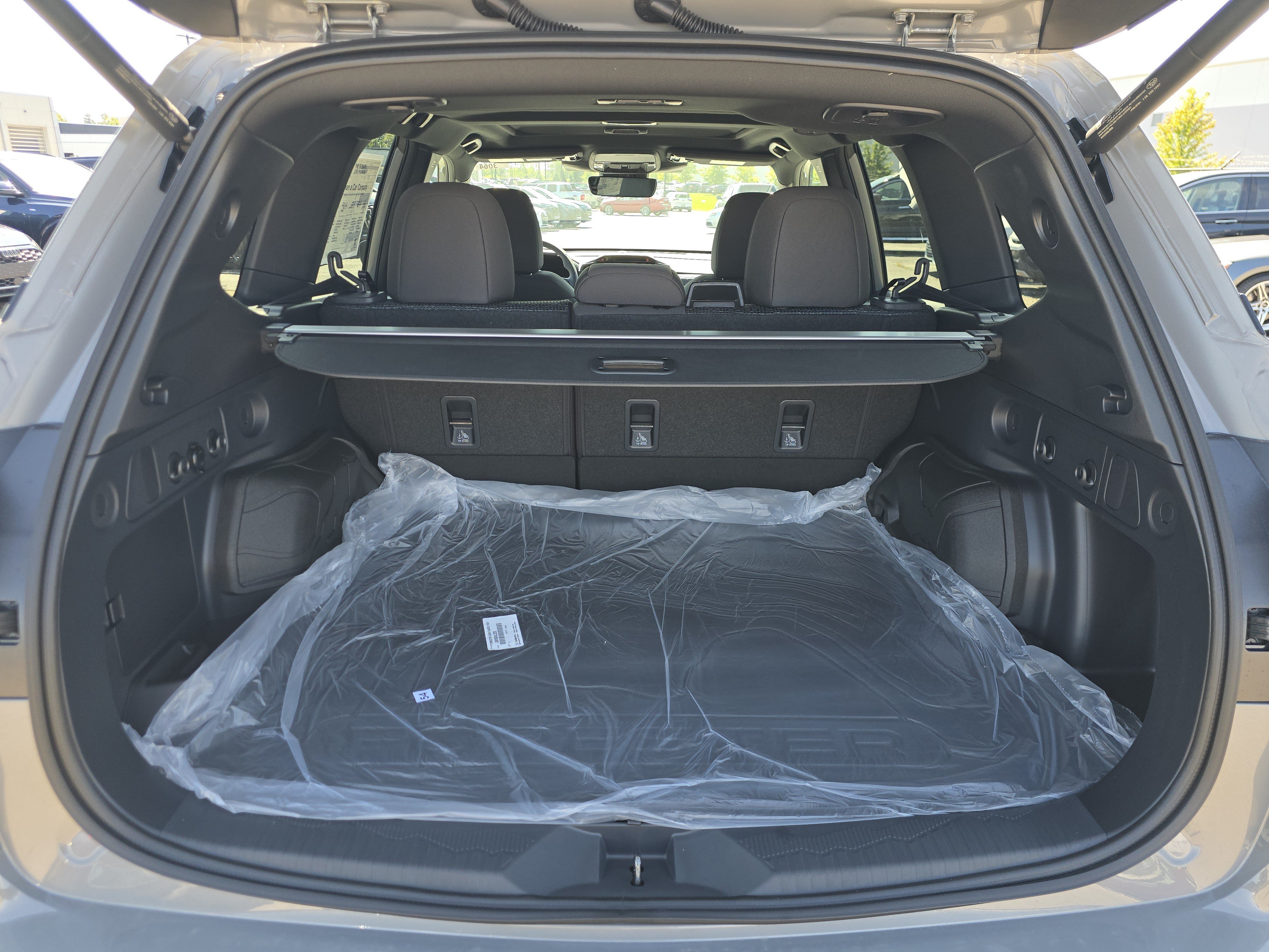 New 2026 Subaru Forester Premium AWD/4WD image 18