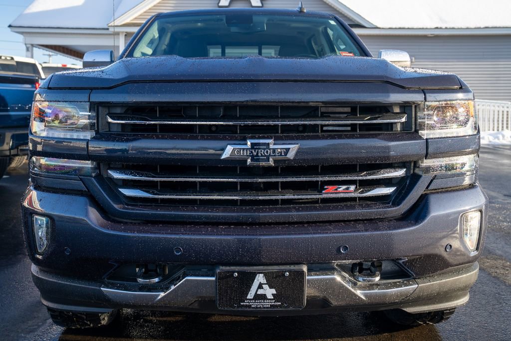 Used 2018 Chevrolet Silverado 1500 LTZ Z71 w/ Centennial Edition image 10