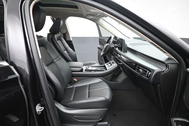 Certified 2023 Lincoln Aviator AWD w/ Premium Package image 30