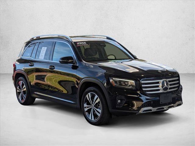 Used 2025 Mercedes-Benz GLB 250 image 3
