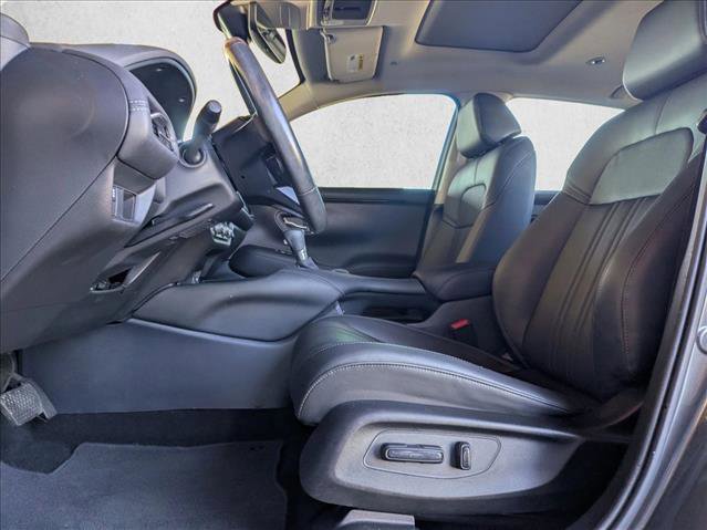 Used 2024 Honda HR-V EX-L image 16