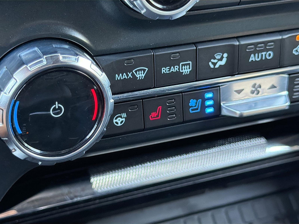 Used 2025 Ford F150 Raptor AWD/4WD image 18
