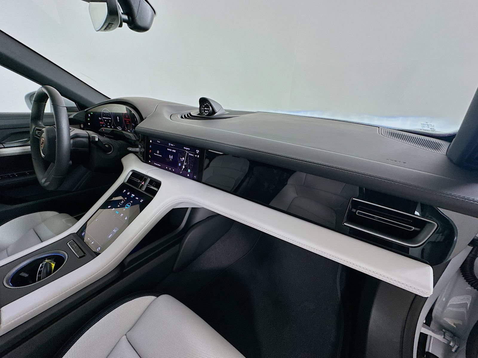 New 2026 Porsche Taycan AWD/4WD image 45