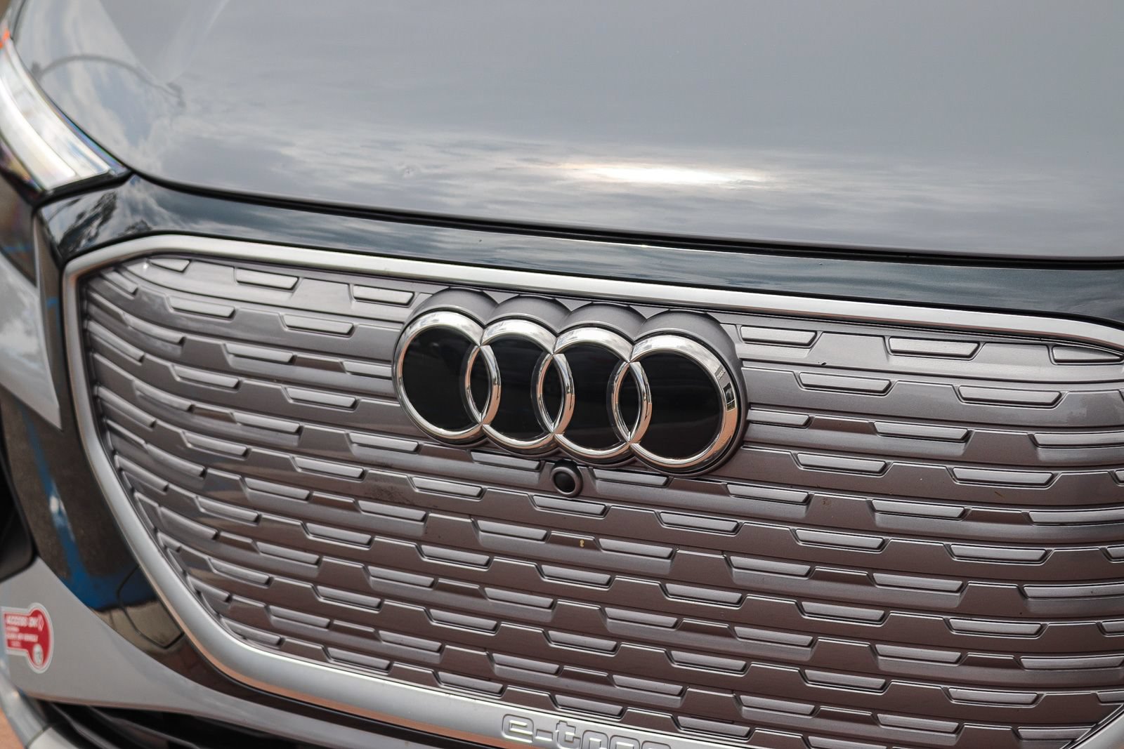Certified 2023 Audi Q4 e-tron Premium Plus w/ Premium Plus RWD image 12
