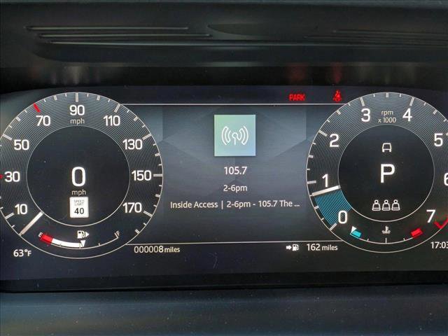 New 2025 Land Rover Discovery Sport Dynamic SE image 11