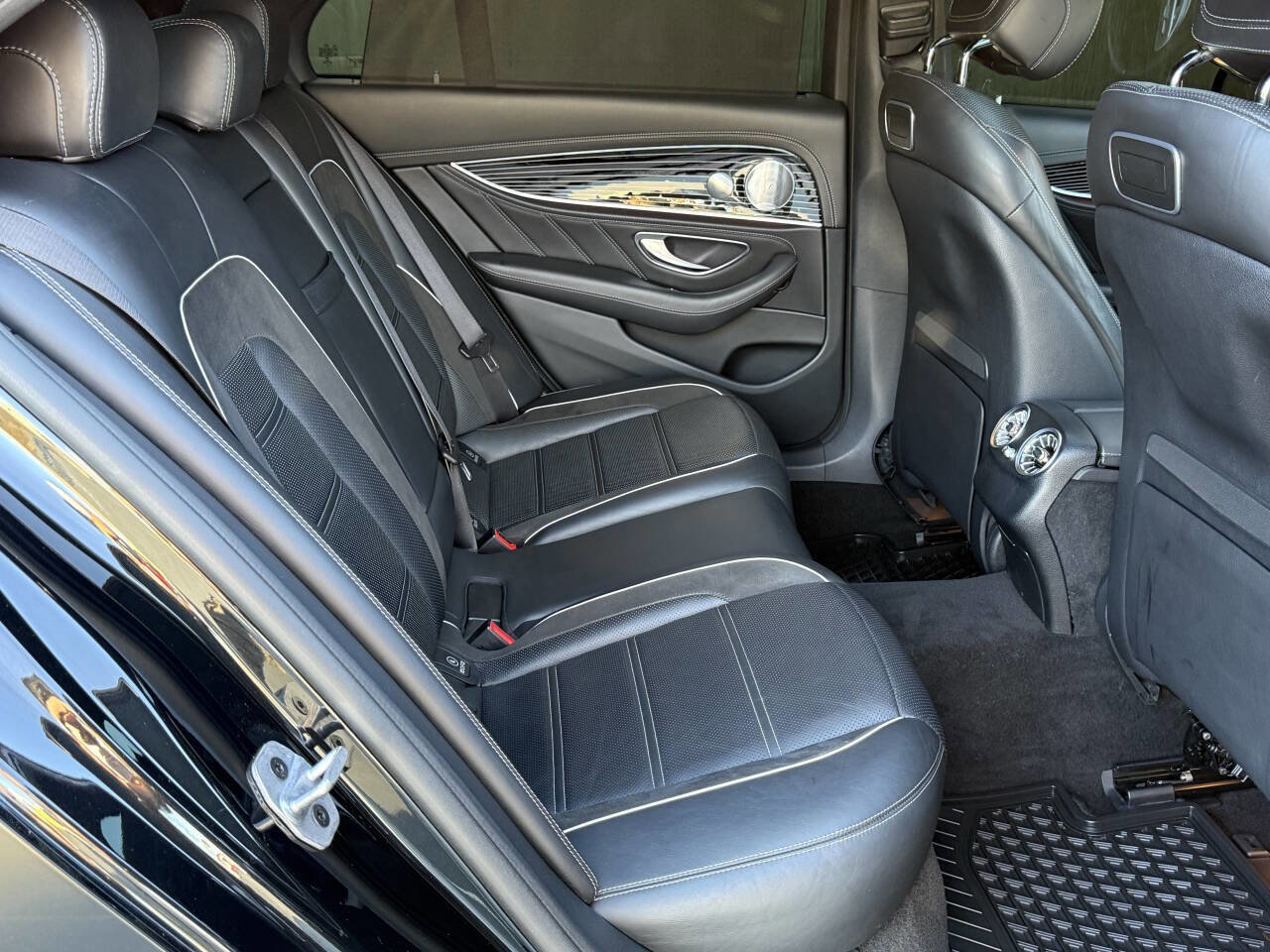 Used 2019 Mercedes-Benz E 63 AMG S image 18