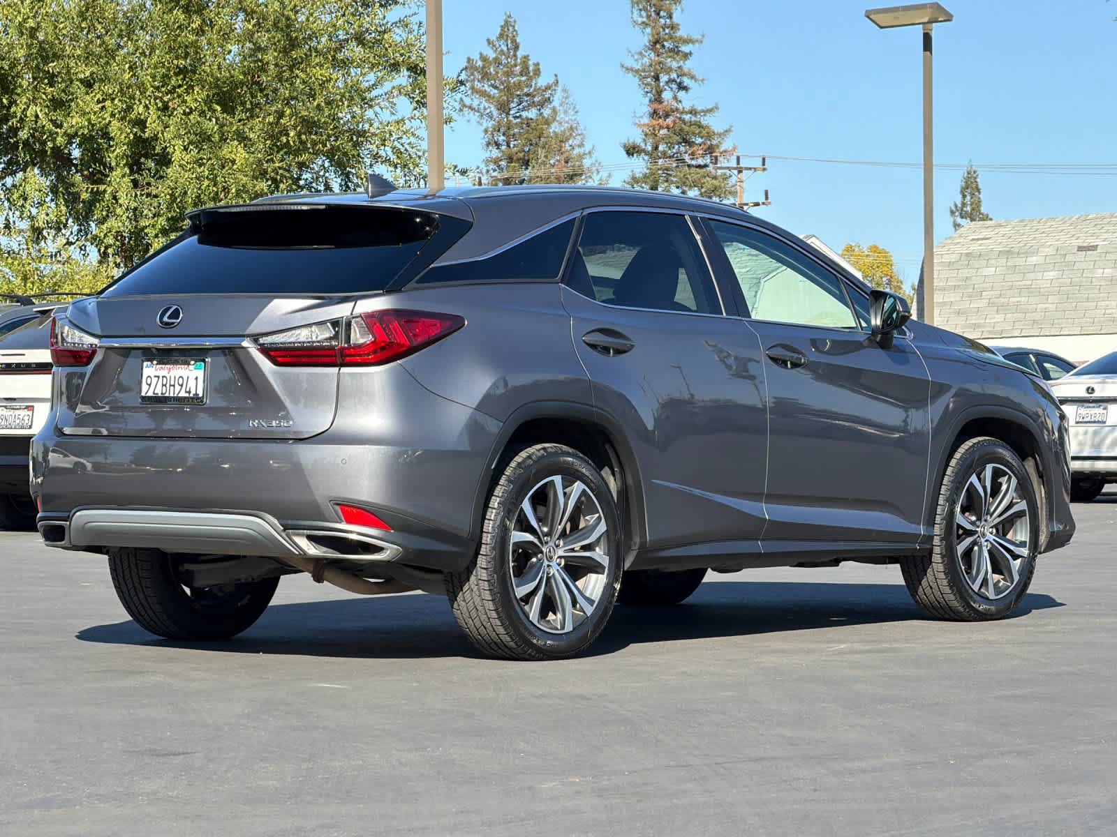 Used 2020 Lexus RX 350 FWD w/ Premium Package image 2